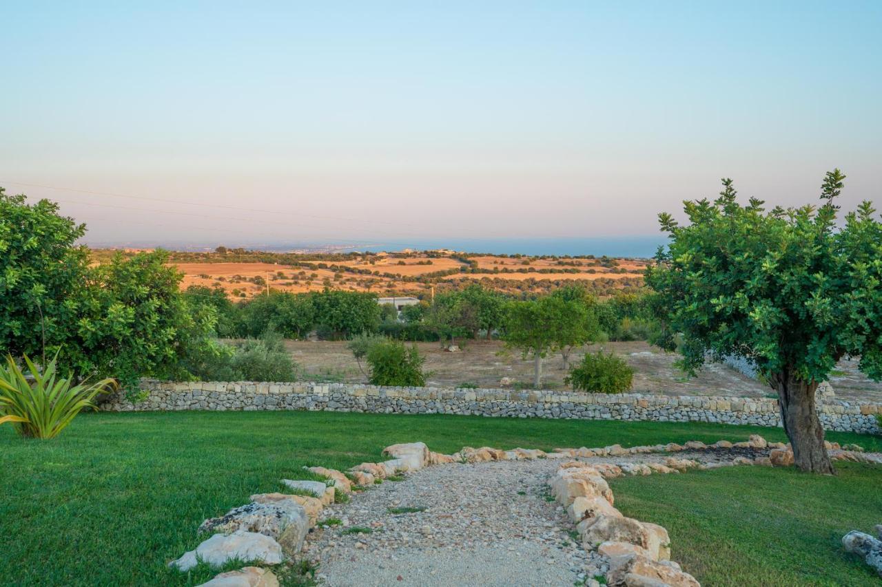 Baglio Cella - Appartamenti Per Vacanze Modica Extérieur photo